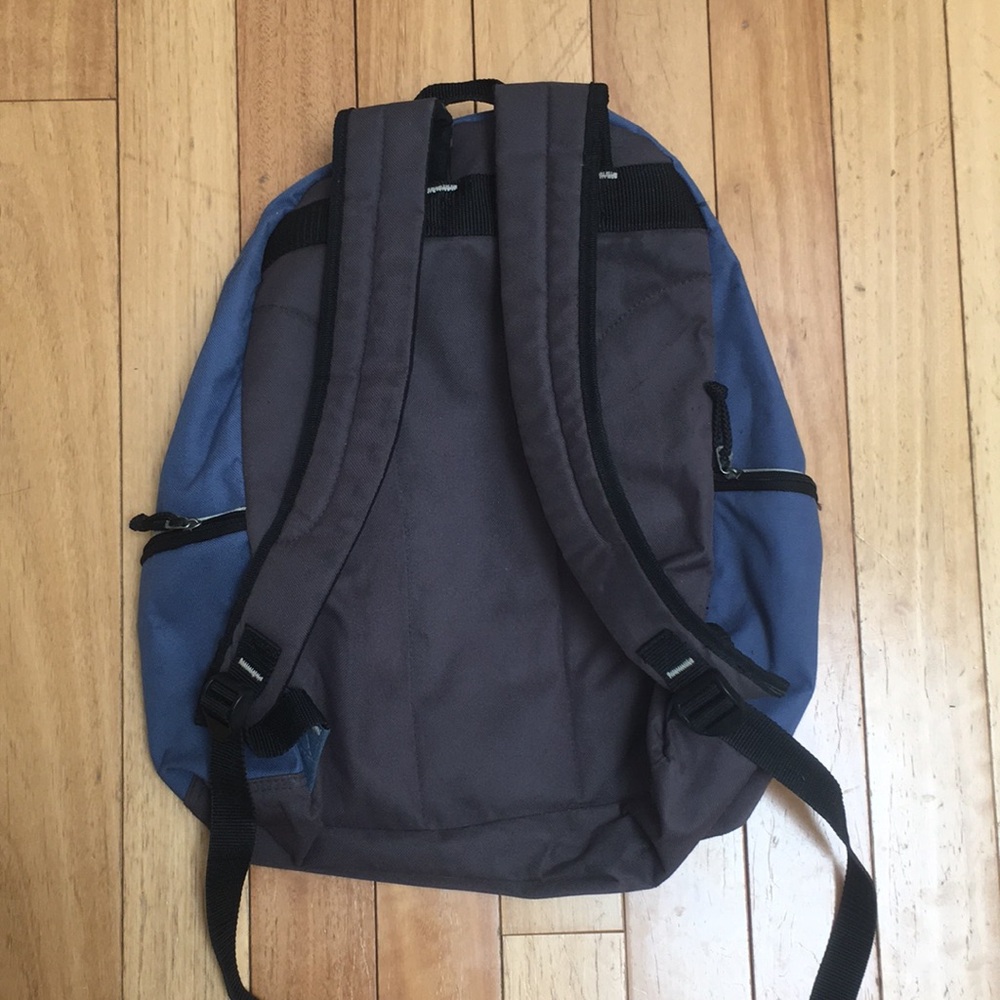 No Limit Backpack - Picture 2 of 6
